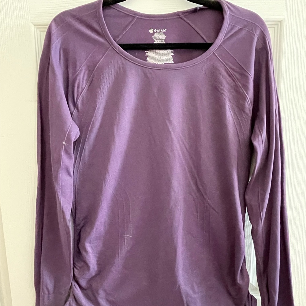 Gaiam deep amethyst warrior seamless long sleeved top